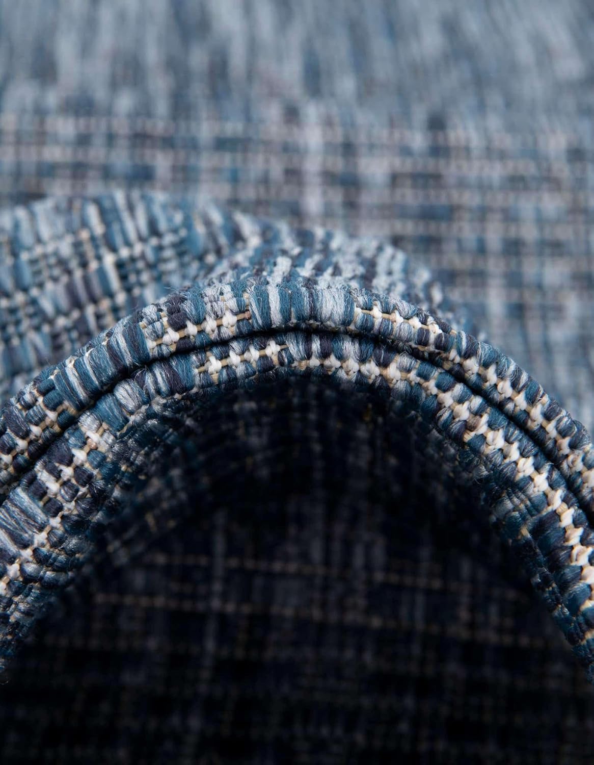 Unique Loom Outdoor Solid Collection Area Rug (6' 1" Round Blue/Navy Blue)