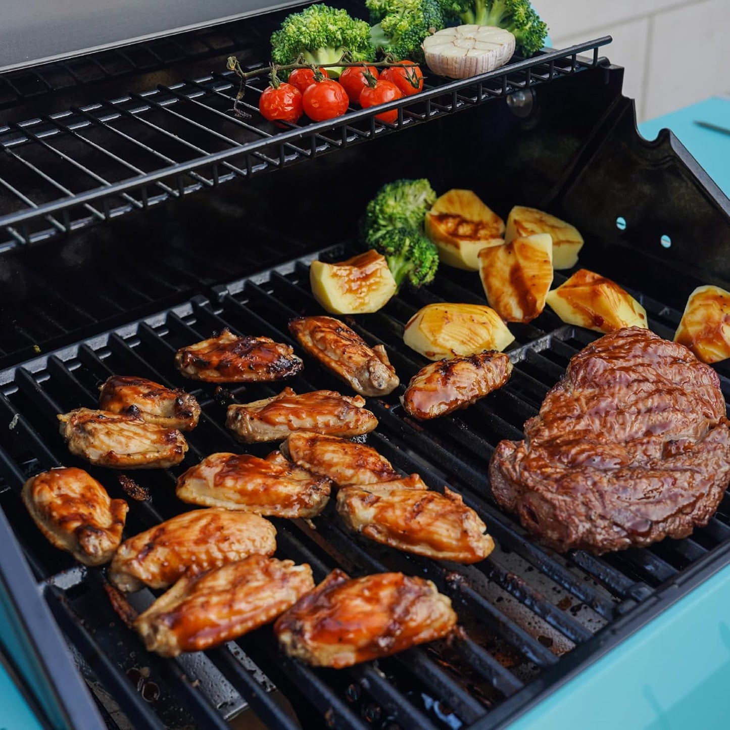 Monument Grills 2-Burner Stainless Steel Liquid Propane Gas Patio Garden Barbecue Grill with Clearview® Lid, Knob Control and Two Foldable Shelves Mesa200G, Green