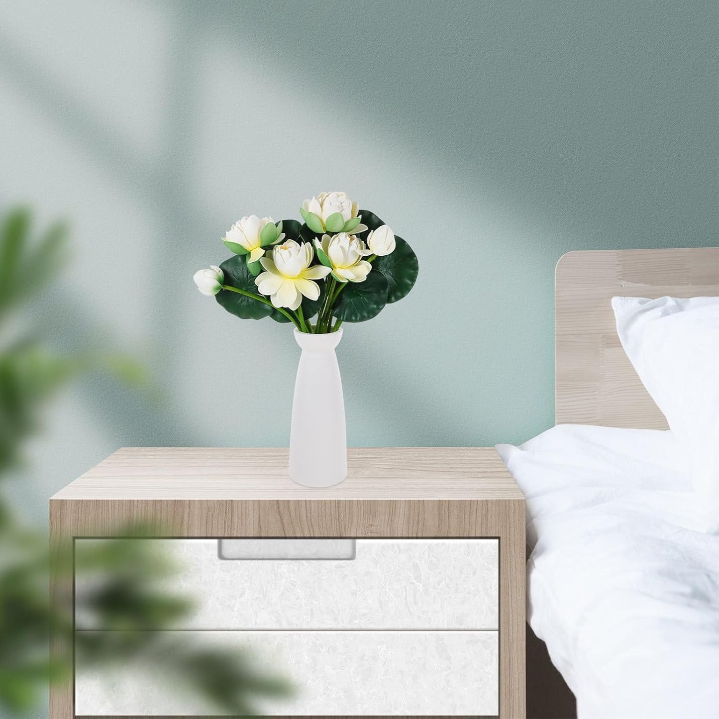 Artificial Lotus Flowers, 2pcs Lotus Flowers Decoration Bouquets Tabletop Background Long Stem Home Garden Pond Aquarium Wedding Decor