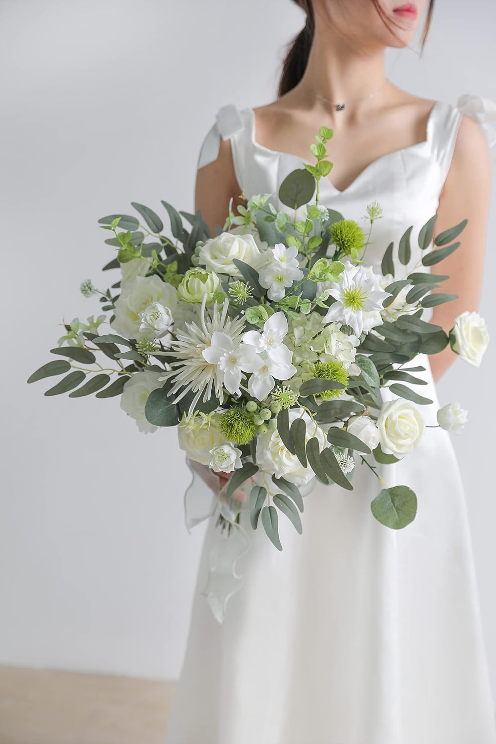 White Artificial Flower Box Set Silk Fake Flowers for DIY Centerpieces Cake Decorations, Wedding Bouquets, Boutonnieres, Home Decor (White Green)