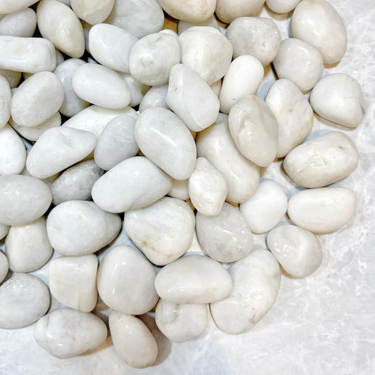 20lbs River Rocks, 1-2Inch Decorative Ornamental Natural Pebbles for Garden Couryard Landscaping Stones, Gravel Filler for Fish Tank,Vases,Home Decor,Aquariums,Animal Habitat, White