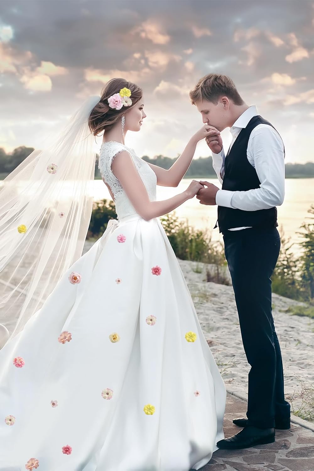 Faux Flower Heads Small Silk Artificial Flower DIY Fake Mini Flowers Rose Daisy Flowers Craft Supplies for Wedding Party Wreath Graduation Season Party Home Decor (125, Yellow Pink)