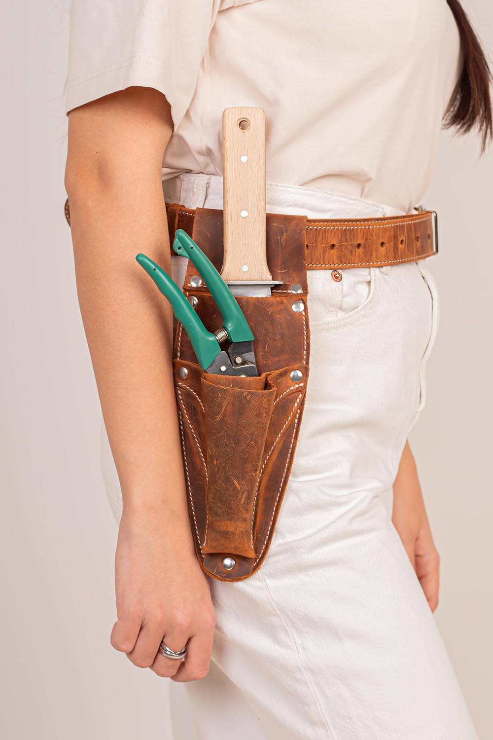 Hori Hori Leather Sheath Belt with Pruner and Scissor Pockets. Personalized Florist Tool Belt Leather, Gardening Belt with Pockets.