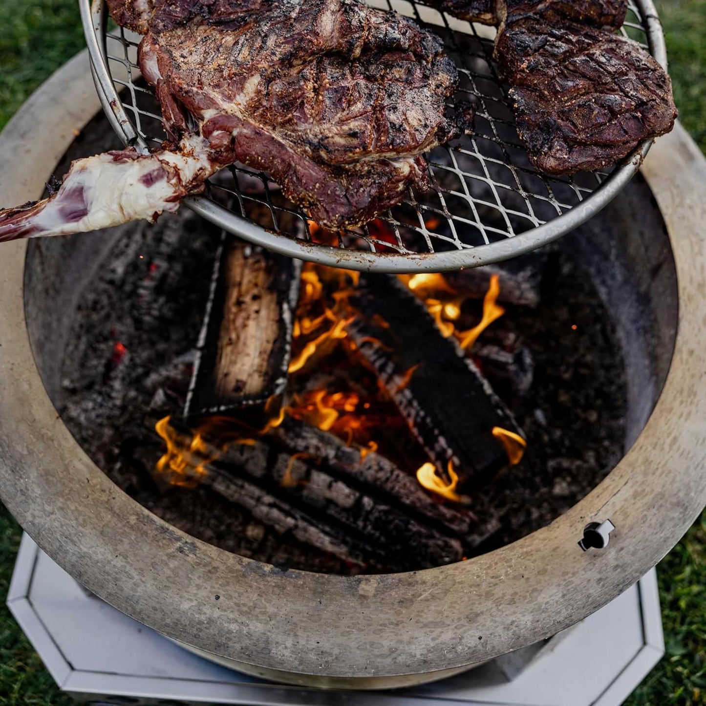 Breeo Smokeless Fire Pit Grilling Bundle (X Series 24 Corten Steel, Outpost Grill, Ash Shovel, & Lid) | 27.5 inch Smokeless Firepit for Outside | Ideal for Families