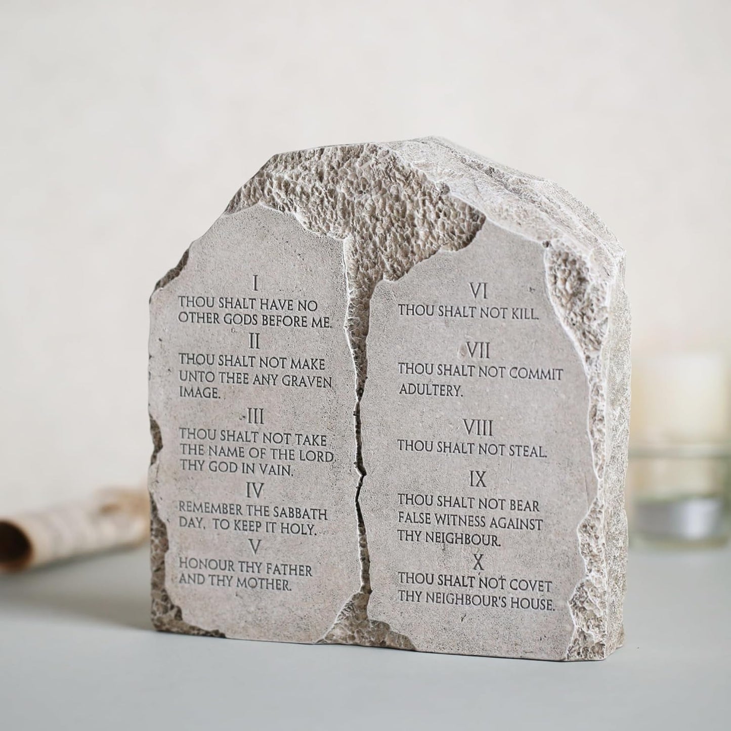 Ten Commandments Tabletop Decor - 6.8-Inch Stone Effect Religious Statue Plaque for Home, Office, or Church Inspritional Table Decor Los 10 mandamientos