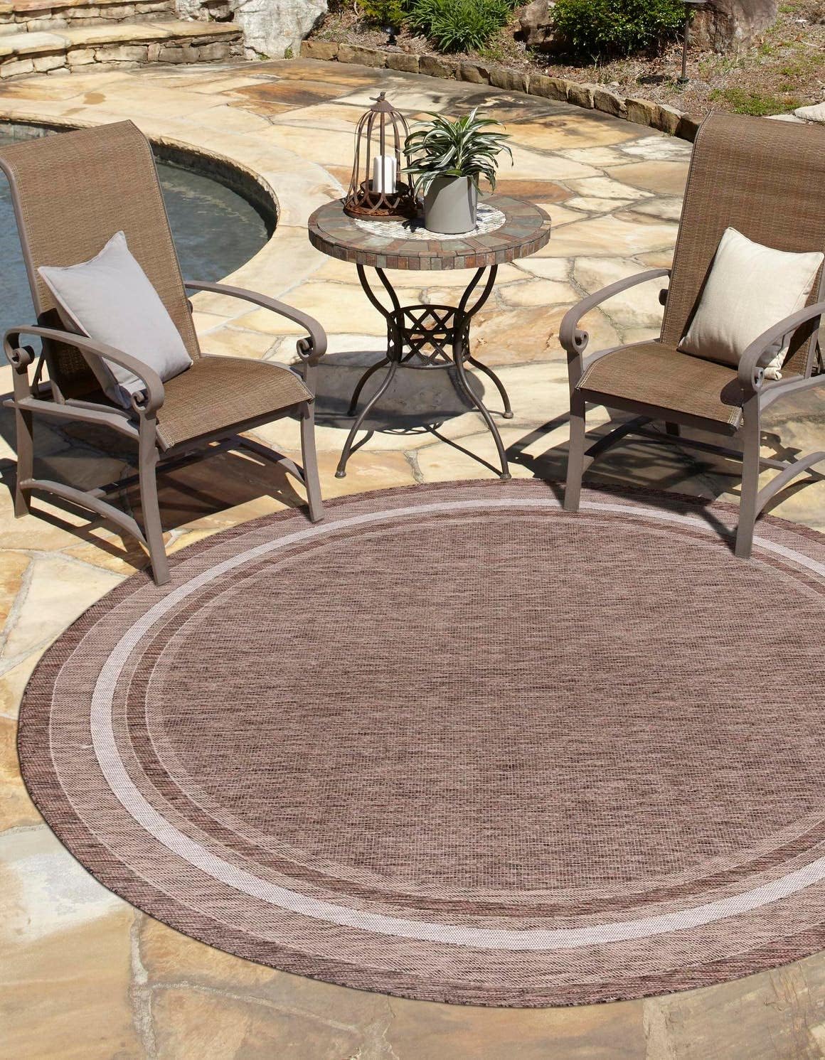Unique Loom Outdoor Border Collection Area Rug - Soft Border (7' 10" Round Brown/Ivory)