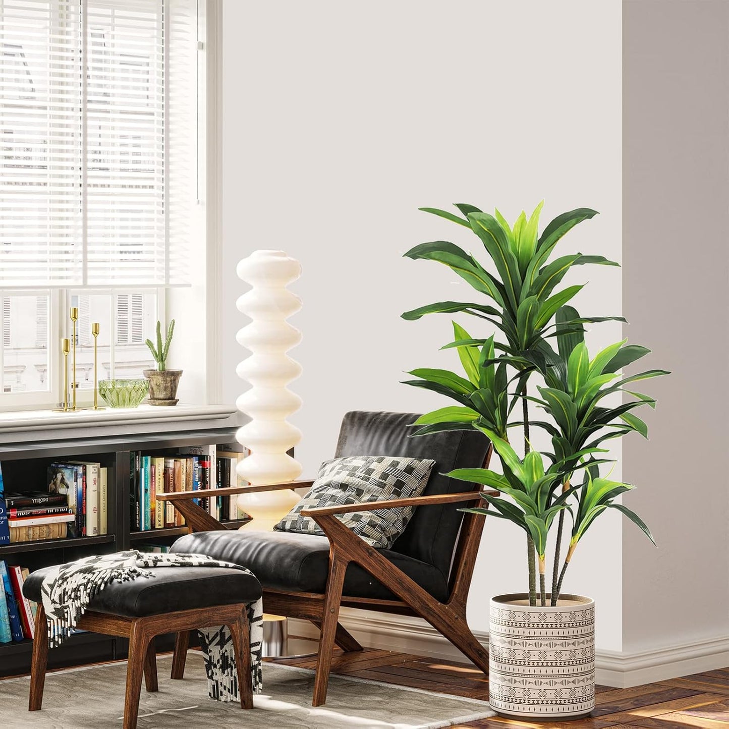VIAGDO Dracaena Silk Plant Artificial 4ft Faux House Plants Evergreen Dracaena Marginata Fake Yucca Palm Trees in Pot Realistic Dragon Tree for Living Room Home Office Decor Indoor Outdoor