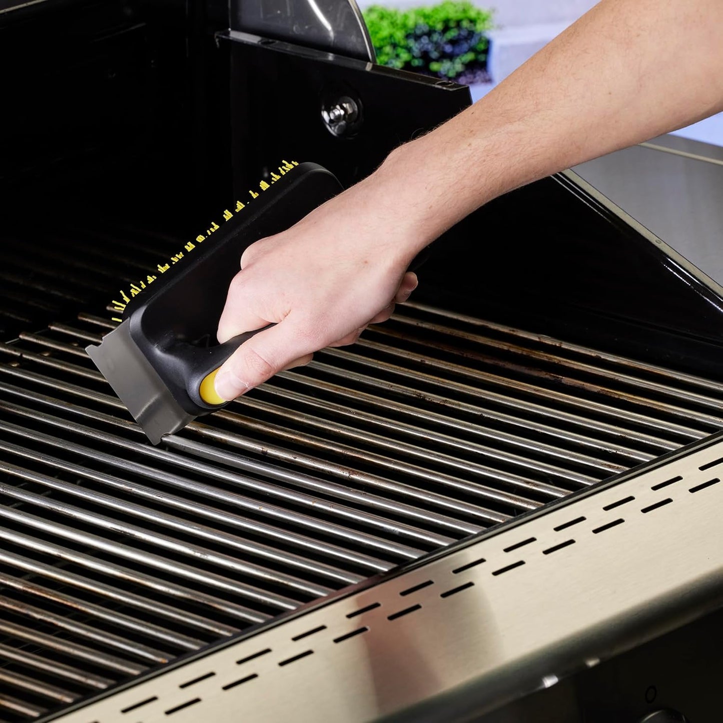 Mr. Bar-B-Q Nylon XL Scrub Brush Powered by Scrub Daddy