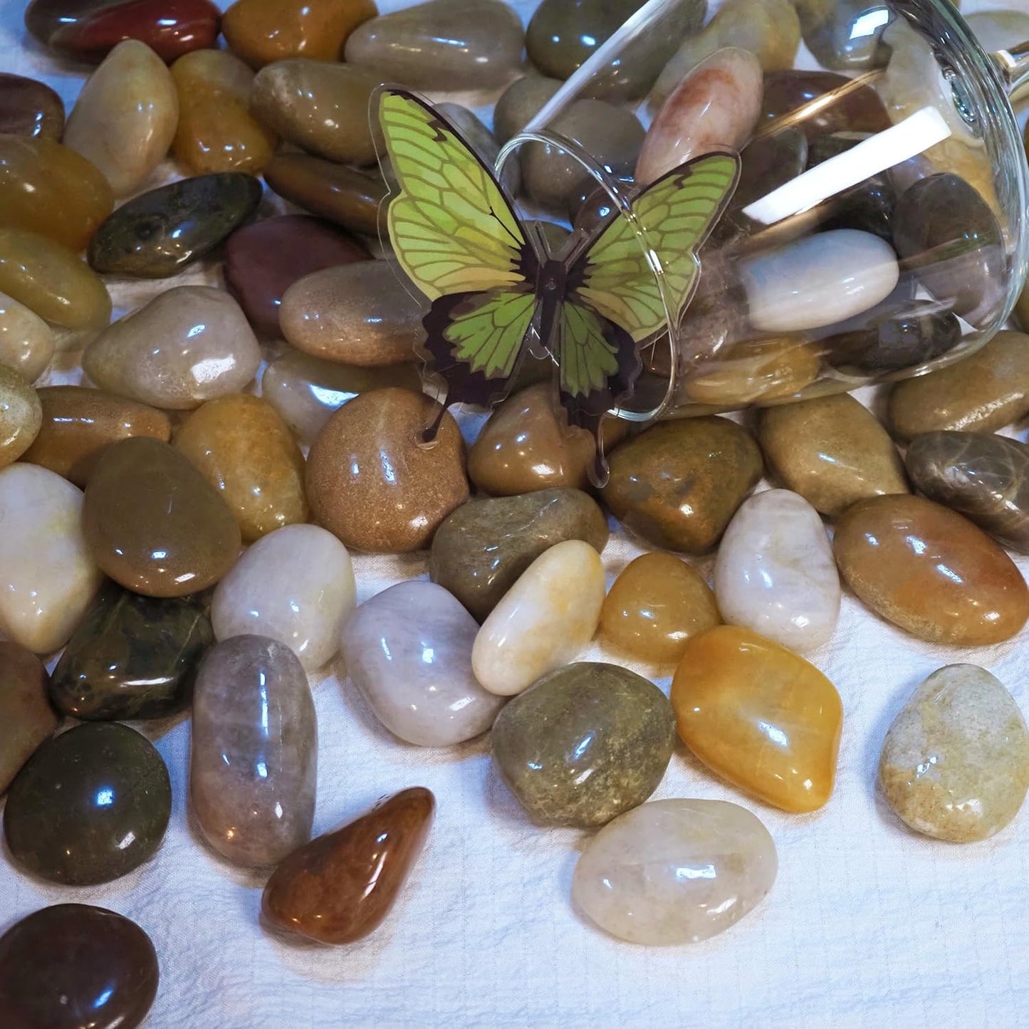 5lbs River Rocks, 1-2Inch Decorative Ornamental Natural Pebbles for Garden Couryard Landscaping Stones, Gravel Filler for Fish Tank,Vases,Home Decor,Aquariums,Animal Habitat, Mixed Color