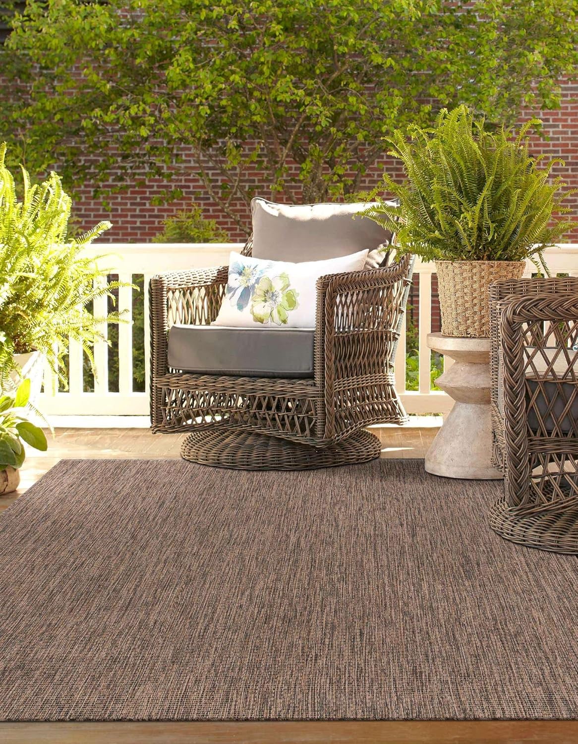 Unique Loom Outdoor Solid Collection Area Rug (10' x 13' 1" Rectangle Light Brown/Ivory)