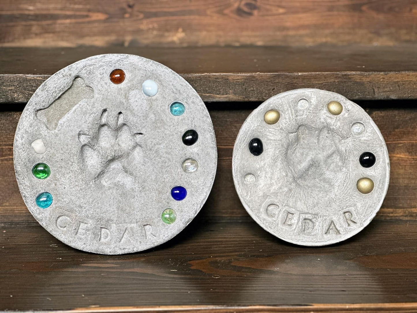 DIY Paw Print Stepping Stone Kit, Pet Memorial Stone, Pet Garden Stone (10 Inch + Stamp Set)