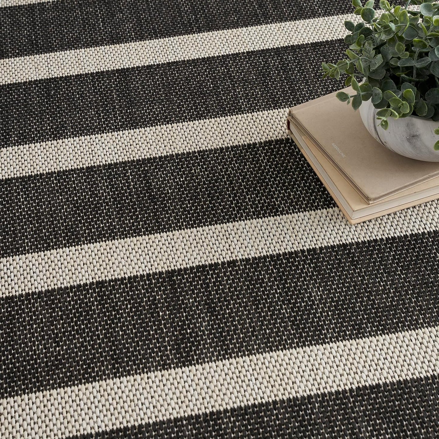 Nourison Home Positano Indoor/Outdoor Black Ivory 4' x 6' Area Rug, Easy Clean, Non Shedding, Bed Room, Living Room, Dining Room, Deck, Backyard, Patio (4x6)