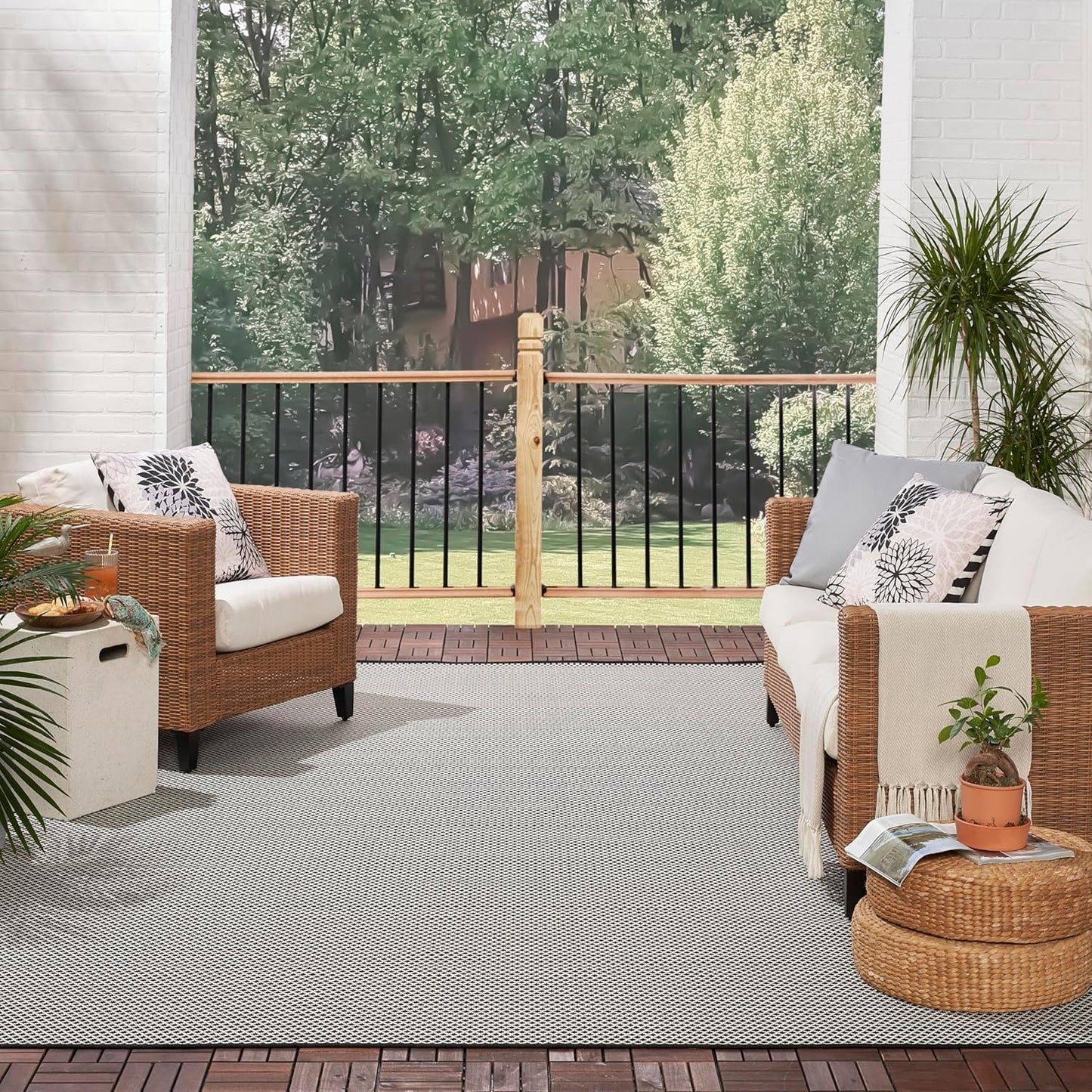 Nourison Home Courtyard Black White 8' x 10' Area Rug - Easy Clean, Non Shedding, Bed Room, Living Room, Dining Room, Kitchen (8' x 10')