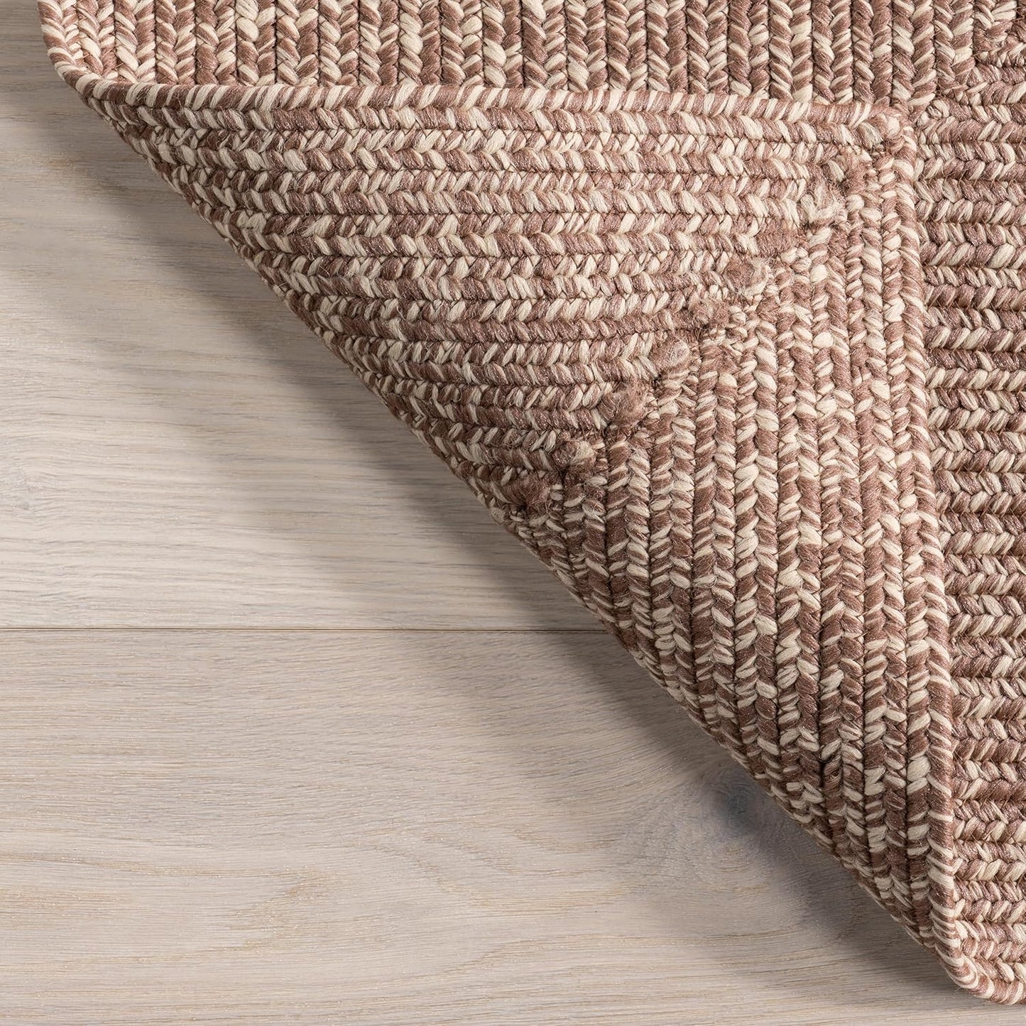 Nuloom Wynn Solid 2' x 8' Indoor/Outdoor Runner Rug for Living Room Patio Deck Front Porch Entryway Hallway, Brown